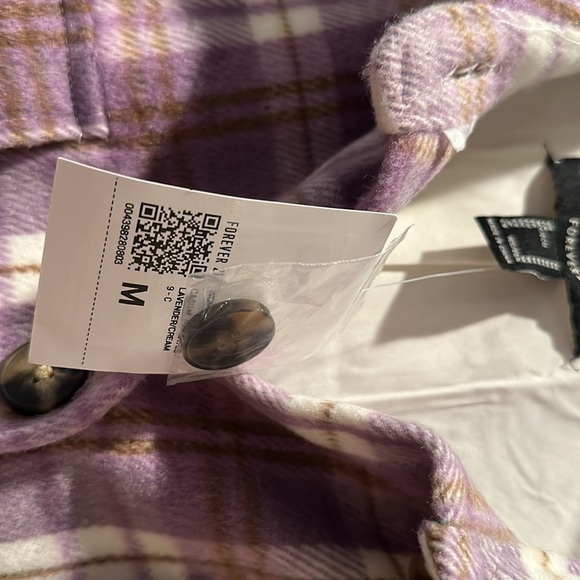 Shacket - Picture 2 of 4